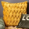 Sale TROPICAL PARADISE Coussin plis 40x40cm ocre