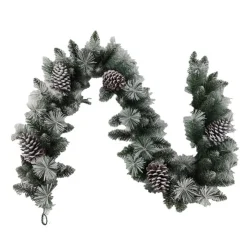 Guirlande avec pomme de pins