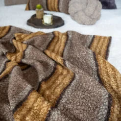 WARM HEAVEN Plaid boucle 125x150cm marron